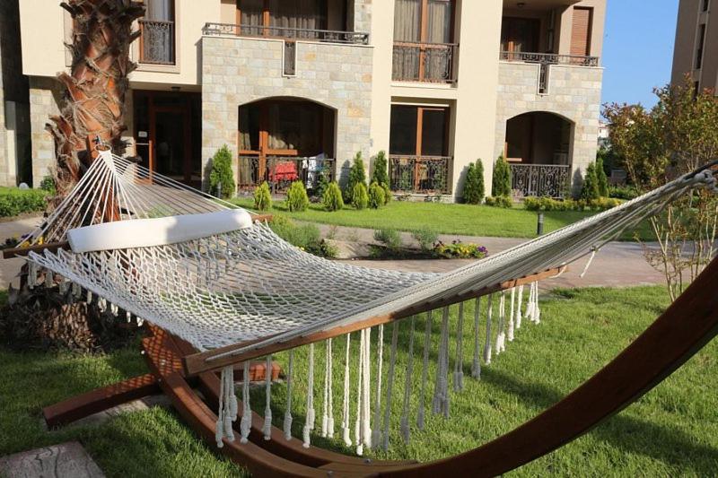 Destination Bulgaria 2000 Cascadas Private Summer Family Apartments Slăntjev Brjag Exteriör bild